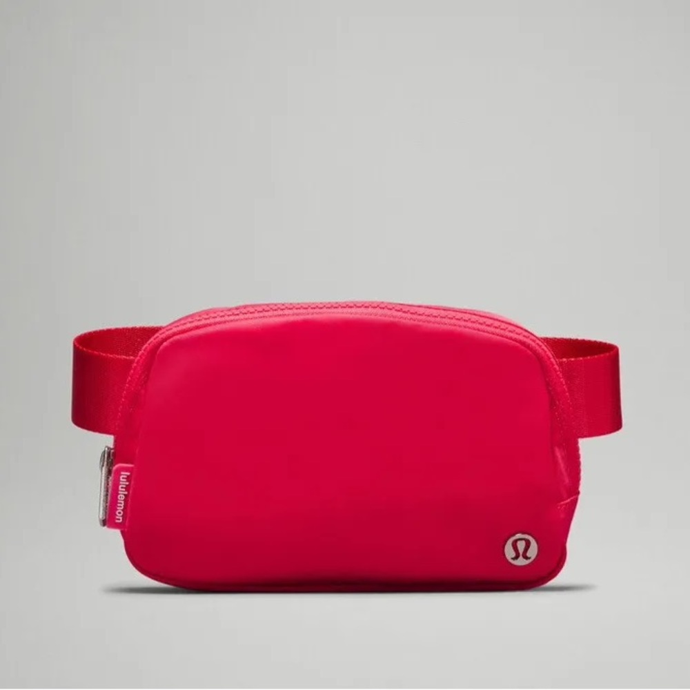 Lululemon Lipgloss Everywhere Belt Bag